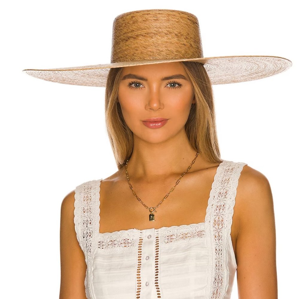 Ulta Wide Palma Boater Never Worn-Sold Out Everywhere